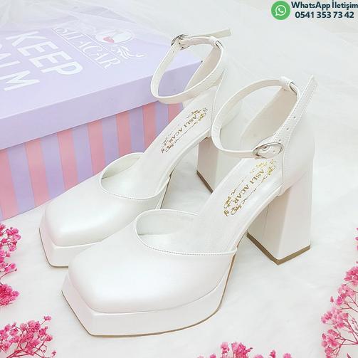 10 Cm Low Heel Closed Toe Simple Model Very Comfortable Bridal Shoes
