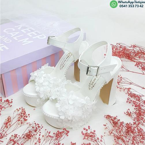 14 Cm Heeled Flower Motif Special Design Wedding Shoes for Brides