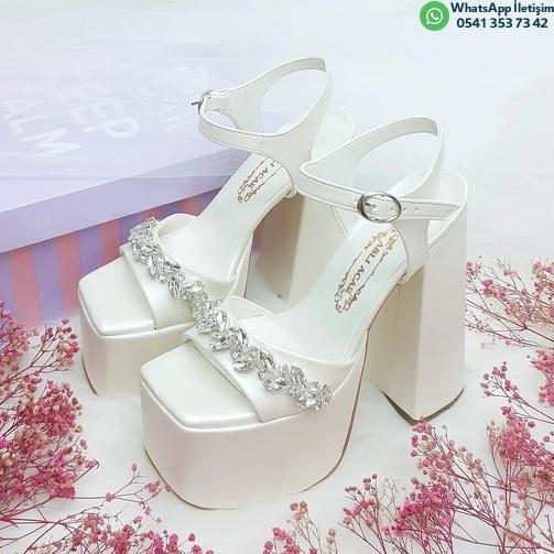 16 Cm Thick Heeled Very Comfortable Pearl Color Bridal Shoes