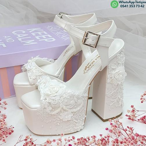 16 Cm High Heeled Lace Detailed Slightly Curved Very Comfortable Bridal Shoes