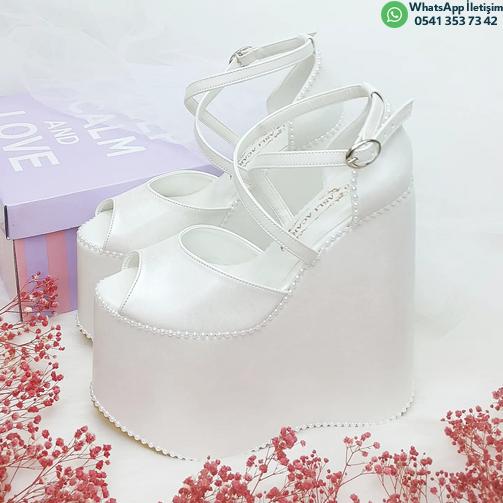 Very Comfortable 18 Cm High Wedge Heel Model Wedding Shoes for Brides