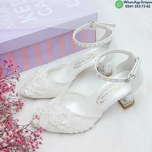 Lace Detailed Low Heel Stiletto Wedding Shoes