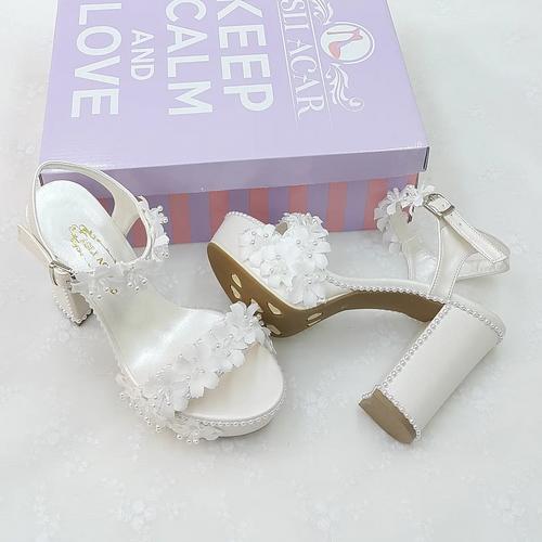 11 Cm Comfortable Heeled Floral Design Bridal Shoes