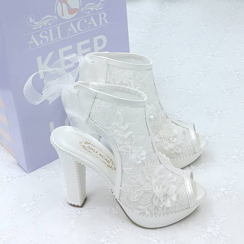 11 Cm Topuklu Dantel Tasarım Kurdeleli Rahat Gelin Ayakkabısı
