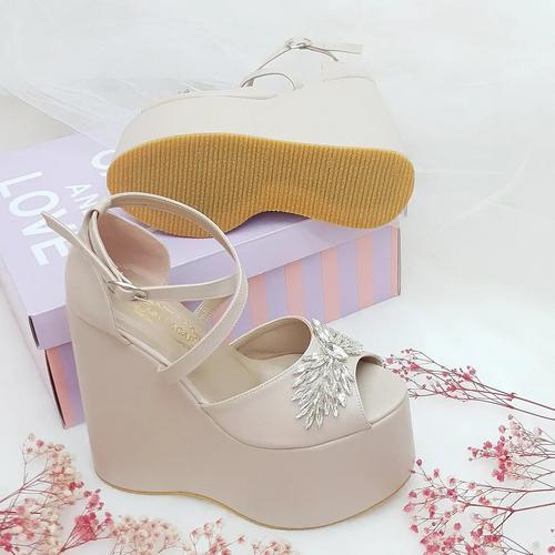 15 cm High Platform Heel Model, Nude Color, Stone Detail, Very Comfortable Women's Engagement Shoes