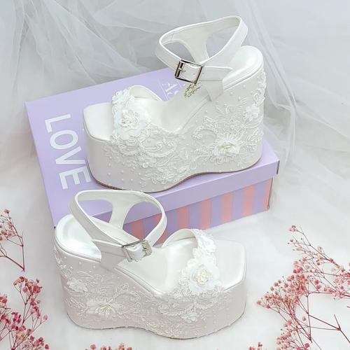 16 cm High Heel Pearl Lace Detail Custom Designed Comfortable Platform Heel Wedding Shoes