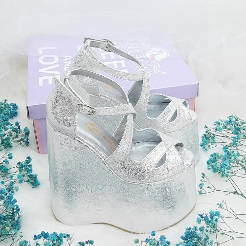 18 Cm Gray Color Comfortable Wedge Heel Engagement & Wedding Shoe