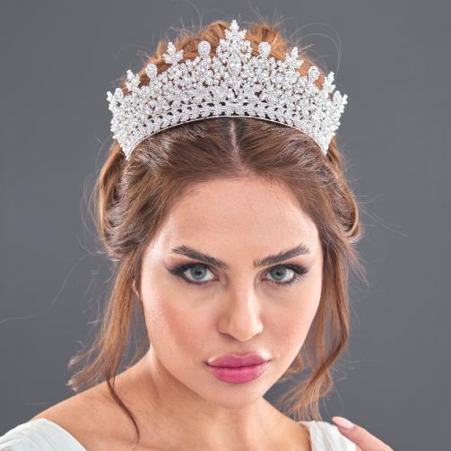 Silver Plated Zircon Stone Elite Model Special Design Bridal Crown