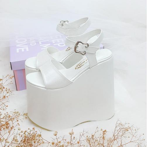  18 Cm Flat Sole Wedge Heel Comfortable Wedding Shoes for Brides