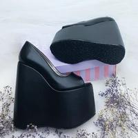 18 Cm Dolgu Topuk Özel Tasarım Hafif Tabanlı Nişan Ayakkabısı