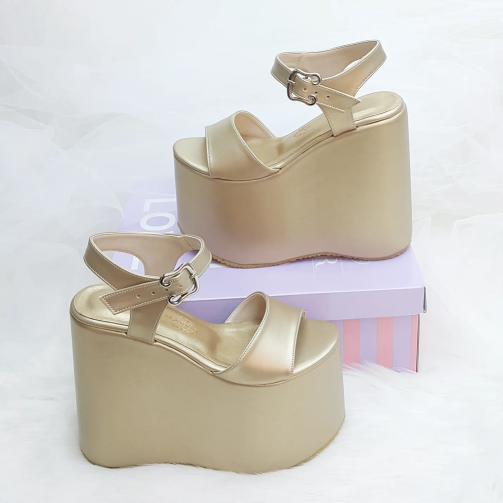 15 Cm Düz Tabanlı Dolgu Topuk Altın Renk Nişan & Kına Ayakkabısı