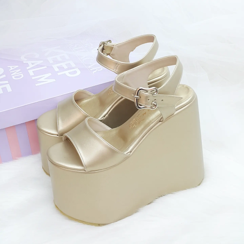 15 Cm Flat Sole Wedge Heel Gold Color Engagement & Henna Shoes