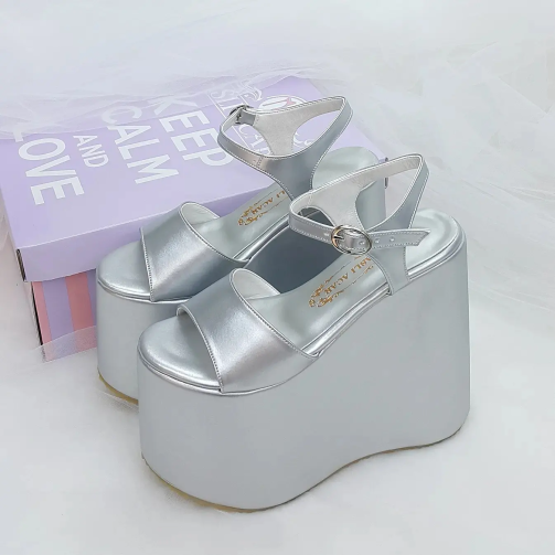 15 Cm Flat Soled Wedge Heel Silver Color Engagement & Bridal Shoes